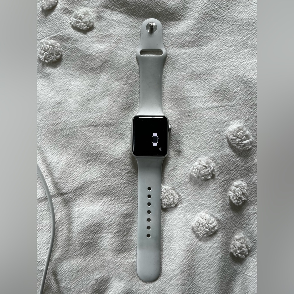 Apple Watch Series 3 with Charger